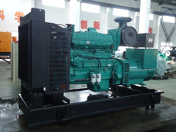 静乐更换发电机组燃油预热装置的加热元件需要哪些工具？